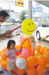 �C�x���g�@�o���[��